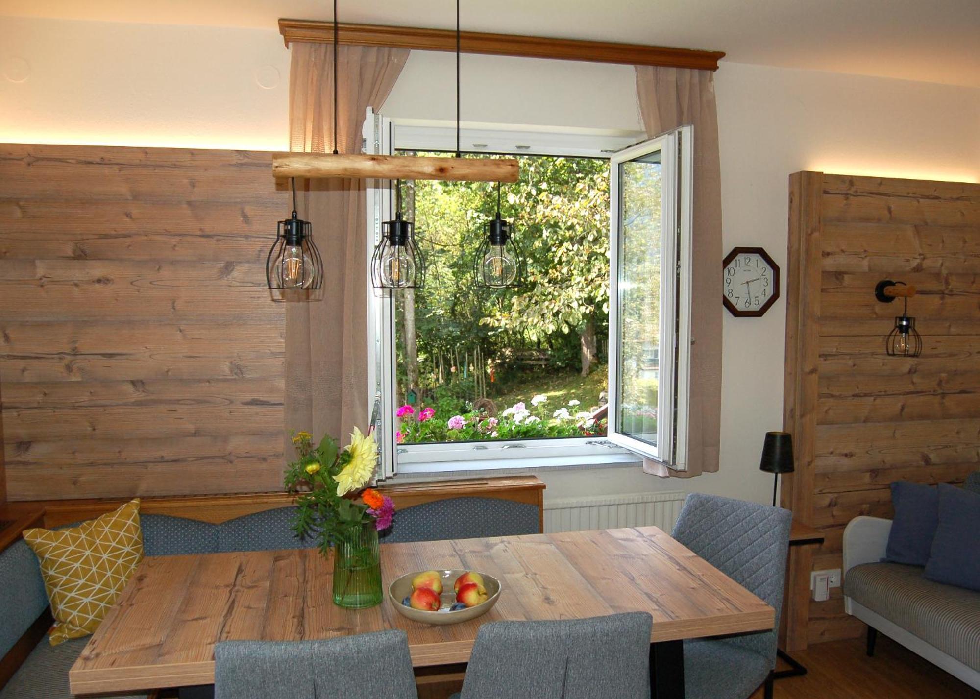 Ferienhaus Lechner Fuer Max 10 Personen - Wald Und Naturgarten Abtenau Eksteriør bilde